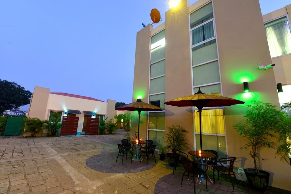 Kanbawza Hinthar Hotel Баго Экстерьер фото